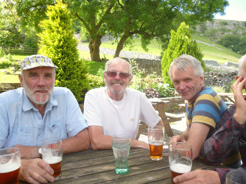 Frank Barnes, Mick Melvin, Jim Cunningham at the Tennants Arms