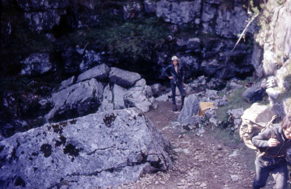 Entrance to Bar Pot